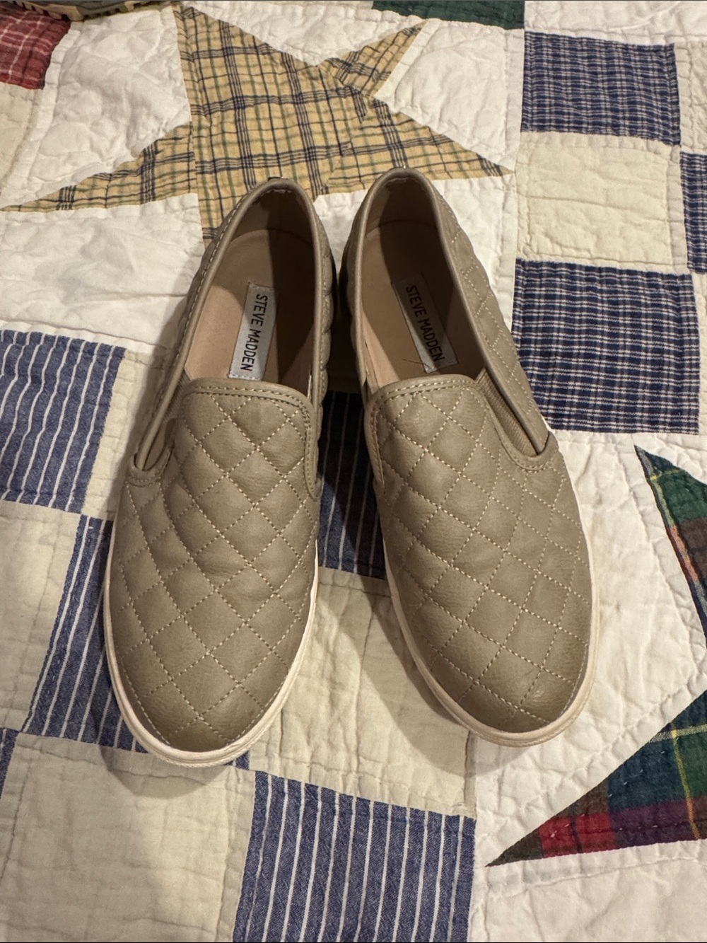 Steve Madden Quilted Slip-On Flats in Taupe